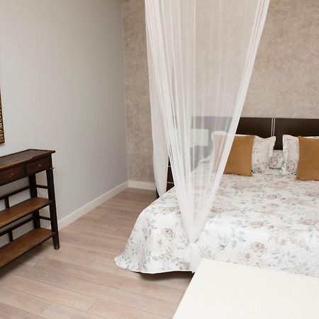 Hostal Kukia نويا المظهر الخارجي الصورة